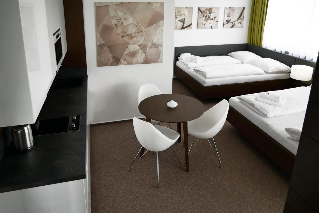 Hotel Harmony Medical & Wellness-Free Parking, 1,8Km From The Center Kroměříž Exterior foto